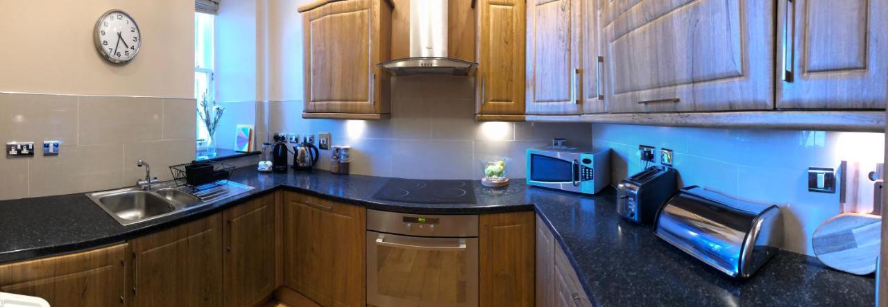 Lomond View Apartment Luss Exterior photo